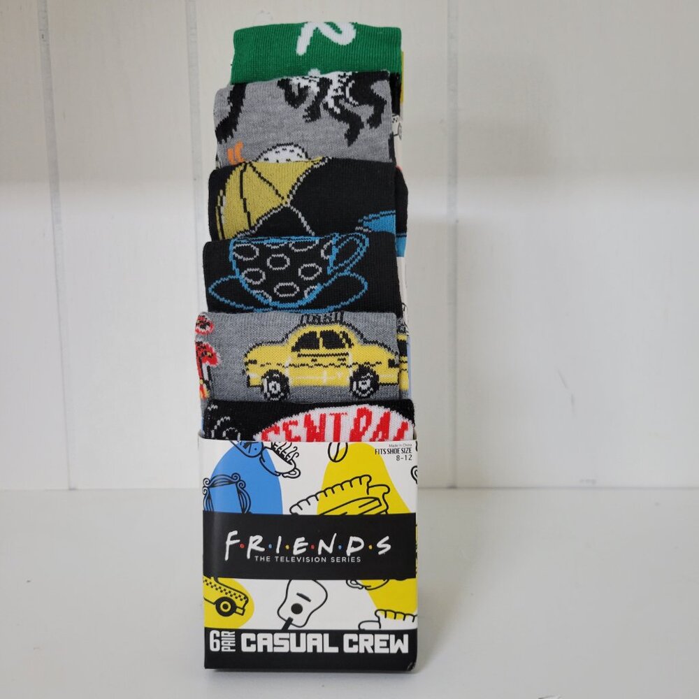 NEW FRIENDS  6 PAIRS  CASUAL CREW SOCKS